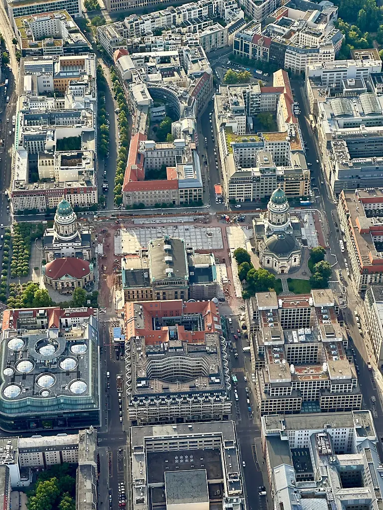 Berlin von oben.jpg